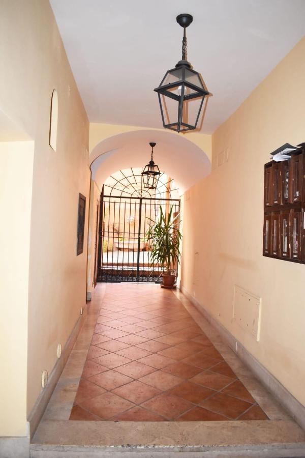 Vg - Al Pincio 5 Stelle - Luxury Apartment Рим Экстерьер фото